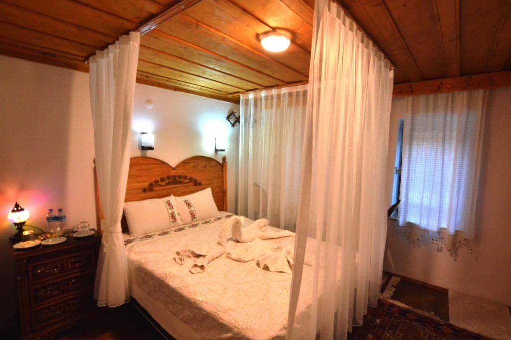 Standart Oda,Dağ Manzaralı
