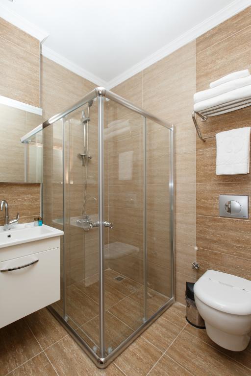 Standart Oda,Doğa Manzaralı,Fransız Balkonlu