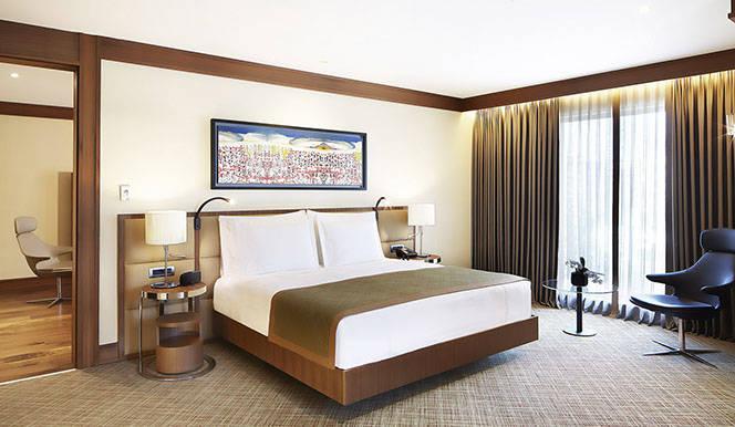 Suit Oda, Şehir Manzaralı