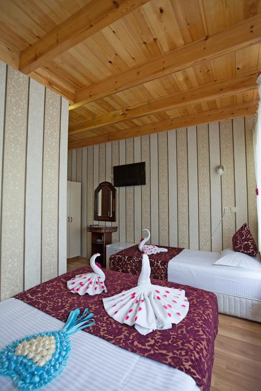 Standard Room (3 Person)