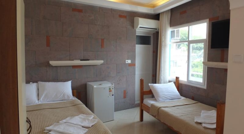 Standart Oda, Kara Manzaralı (4 Kişilik)