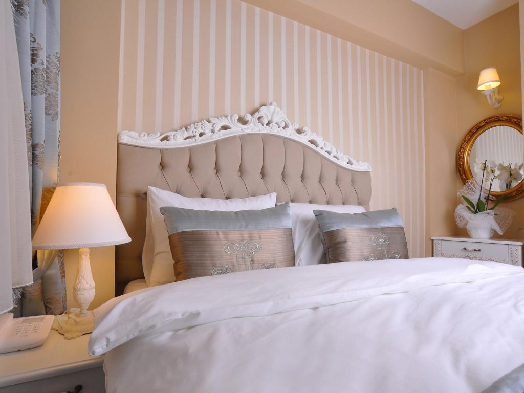 Aile Odası, Şehir Manzaralı