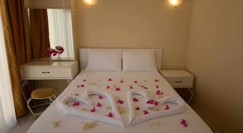 Apart Daire, Deniz Manzaralı (Kanepe)