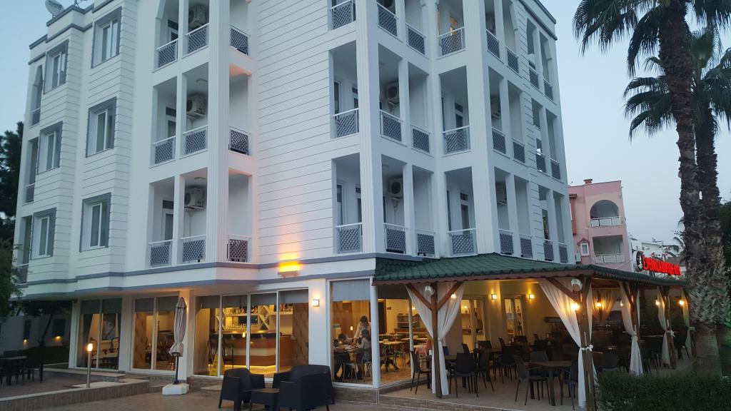 Esperanza Hotel