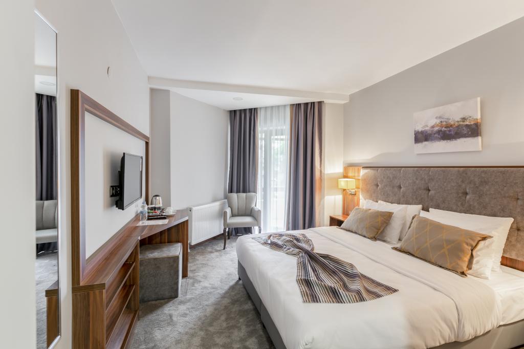 Standart Oda, Şehir Manzaralı