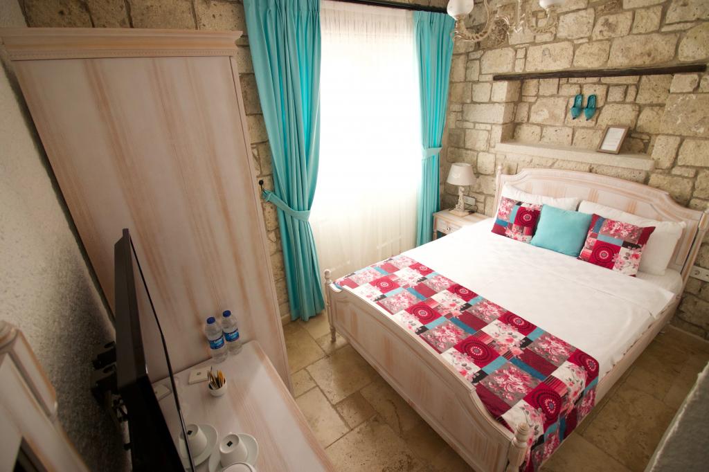 Deluxe Oda, Cadde Manzaralı