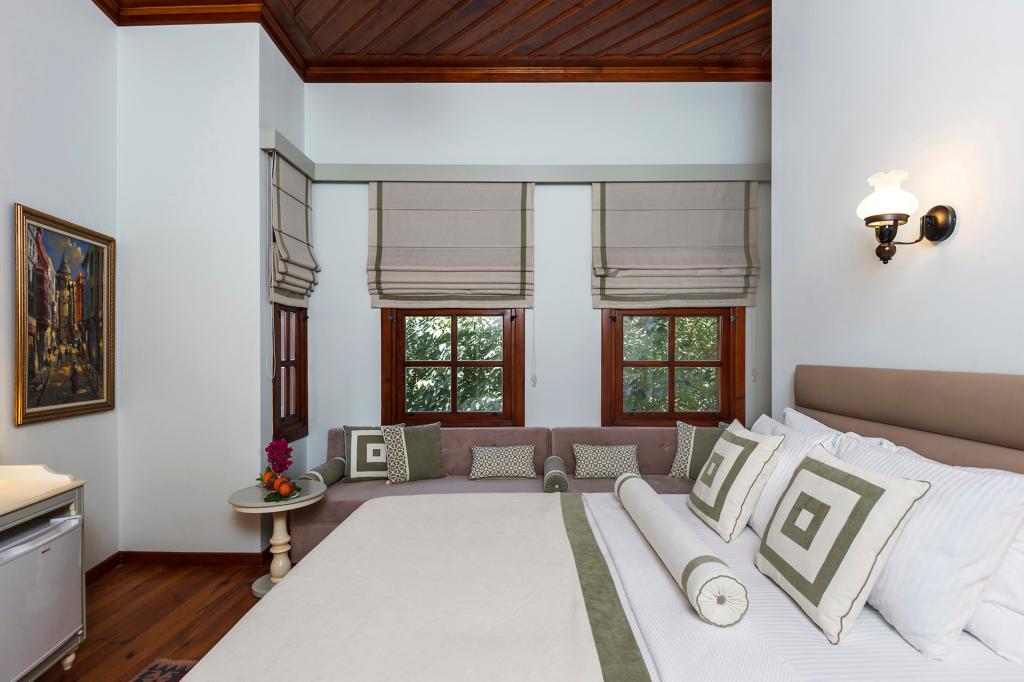 Junior Suit Oda, Şehir Manzaralı