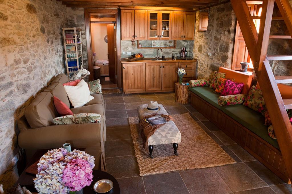 Dağ Evi, Bahçe Manzaralı