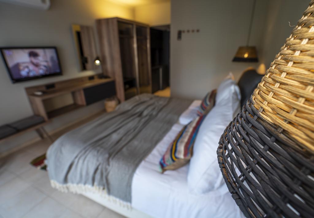 Studio Room, Land View (Balcony)