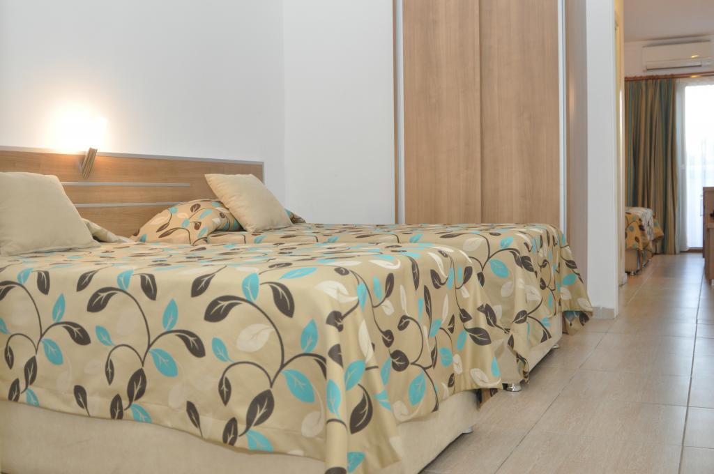 Aile Odası, Kara Veya Havuz Manzaralı