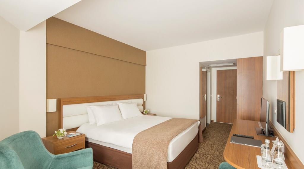 Standard Room (3 Person)