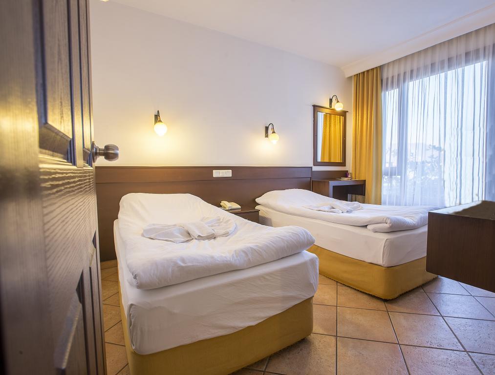 Standart Oda, Bahçe Manzaralı