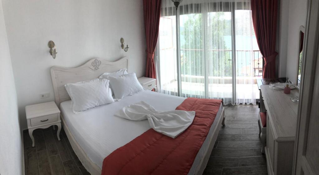 Standart Oda, Deniz Manzaralı (Balkonlu)