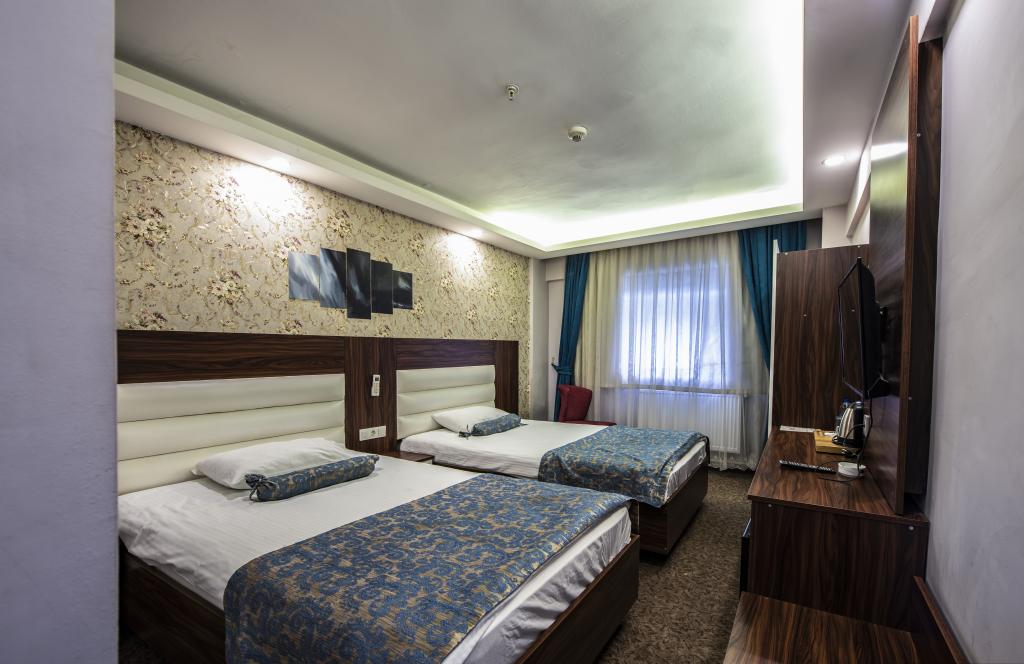 Aile Odası, Şehir Manzaralı