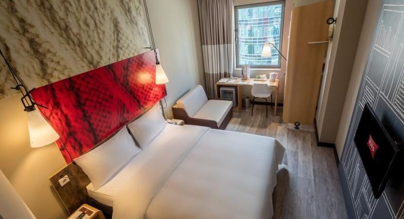 Standart Oda, Şehir Manzaralı