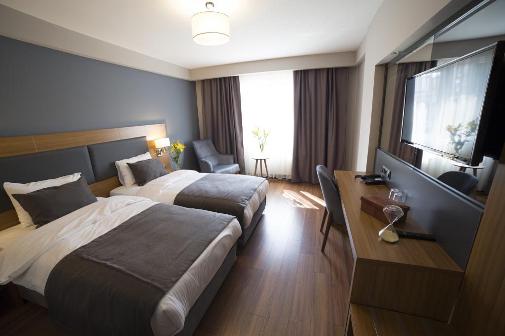 Standart Oda, Şehir Manzaralı