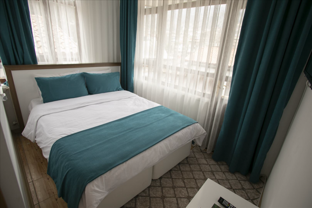 Standard Room, City Or Mountain View (Balcony)