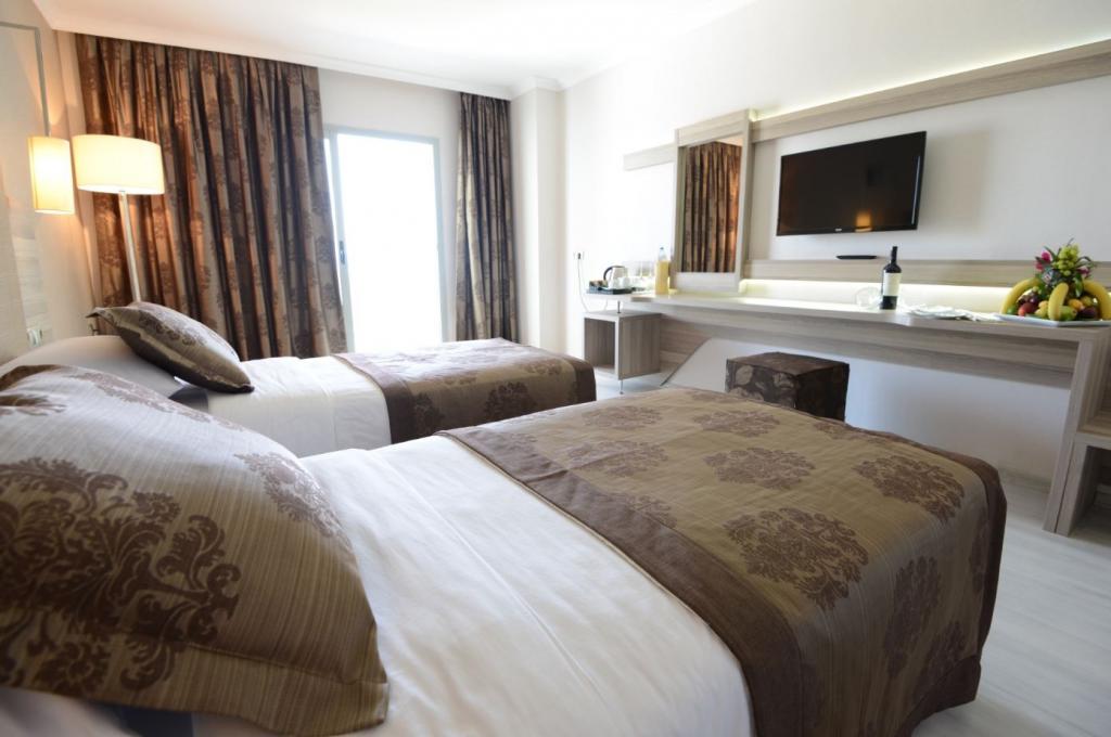 Standart Oda, Kısmi Deniz Manzaralı