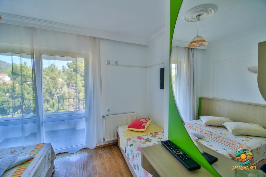 Standart Oda, Yandan Deniz Manzaralı, Balkonlu,