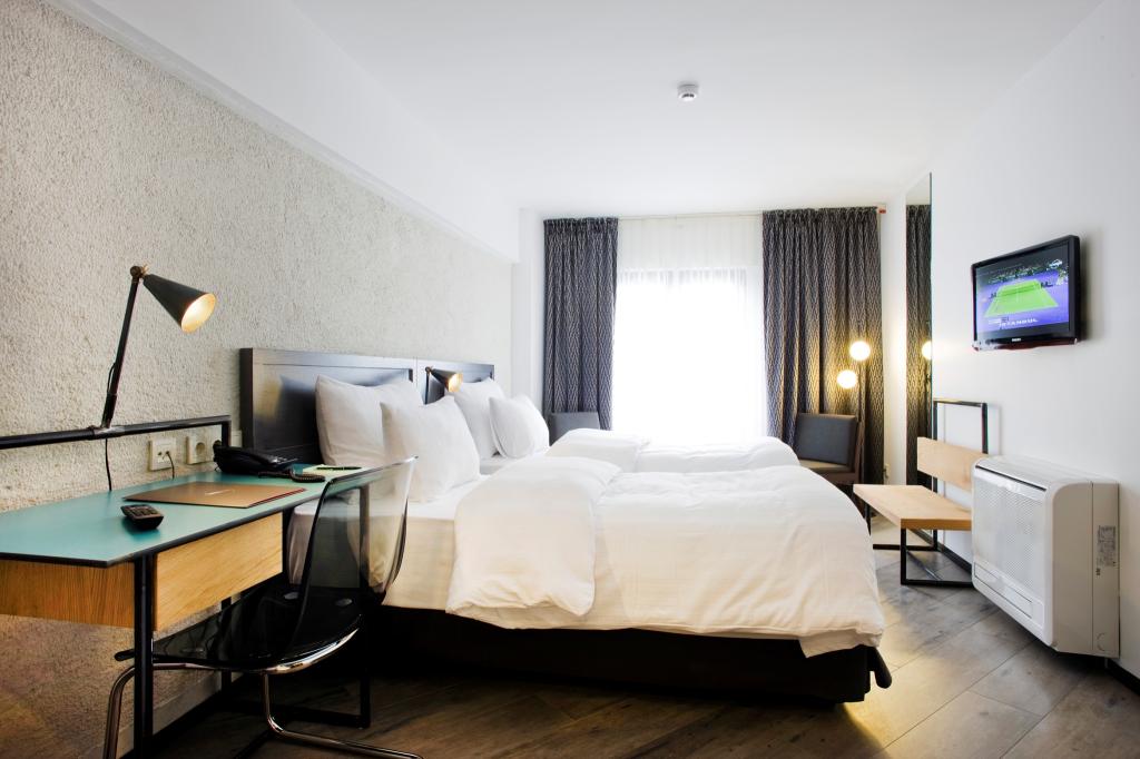 Standard Room, City View
