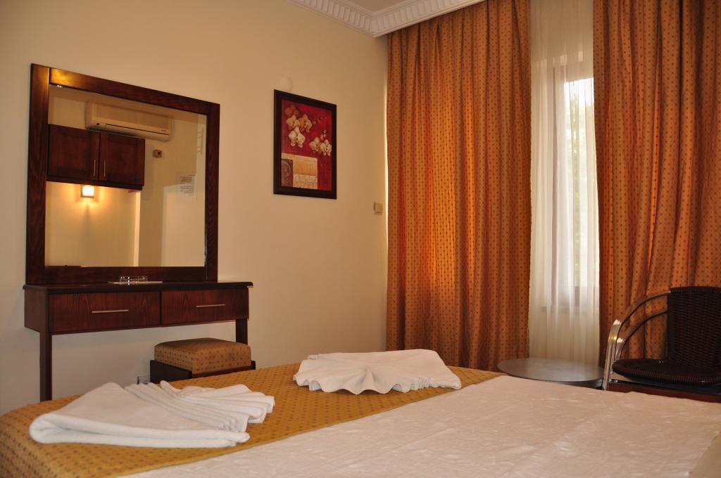 Standard Room, City View