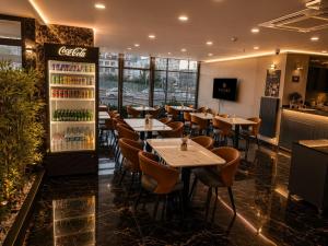 Asgard Hotel