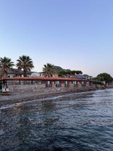 Assos Sardunya Hotel