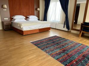 Ensar Öğüt Konağı