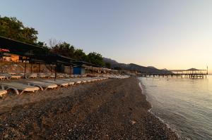 Grand Derin Hotel