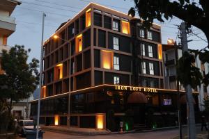 Iron Loft Hotel