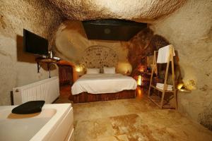 Lord Cave Cappadocia