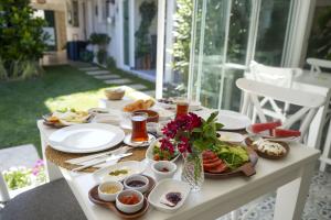 Müzeyyen Hanım Konağı Alaçatı