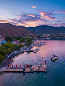 Mavi Deniz Selimiye