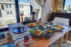 Milagro Of Cappadocia