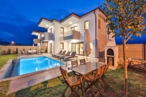 Villa Serenity