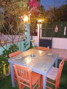 Neşeli Pansiyon Cafe Sığacık