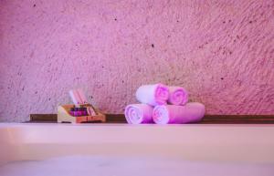 Noble Crown Stone House