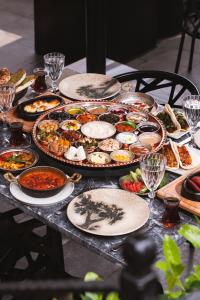 Tudya Han 1874 Hotel & Restaurant