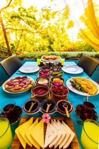 Tuthaliya Boutique Hotel