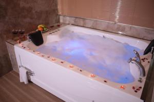 Zengin City Hotel