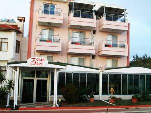 Zeus Otel