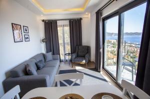 Lobelya Suites