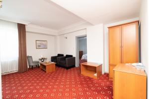 Suite, Şehir veya Dağ Manzaralı, Jakuzili