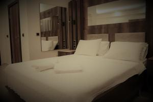 Yılgın Otel