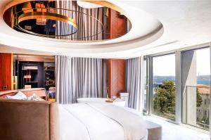 The Maestro Hotel