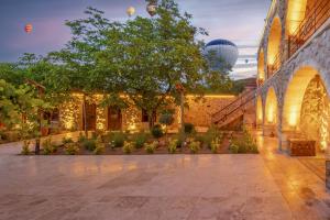 Çavuşin Stone House