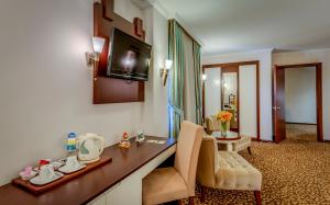 Suite, Şehir Manzaralı, Balkonlu