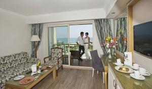 Crystal Waterworld Resort & Spa