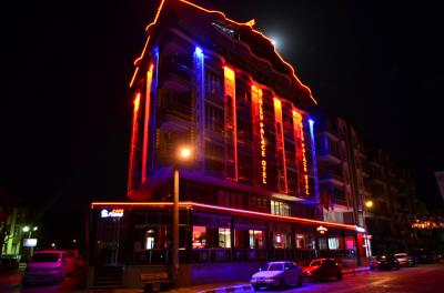 Alev Palace Hotel