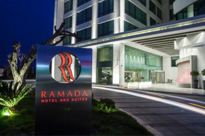 Ramada Hotel & Suites Kemalpaşa İzmir